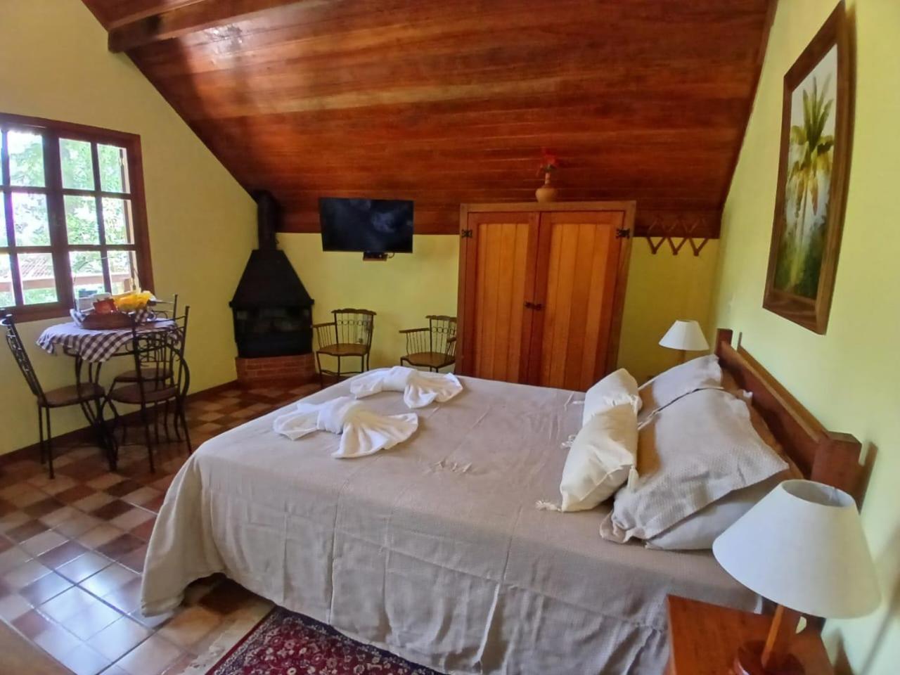 Sitio Recanto Da Paz Chales - Casa E Chale Para Temporada Sao Pedro da Serra  Zimmer foto